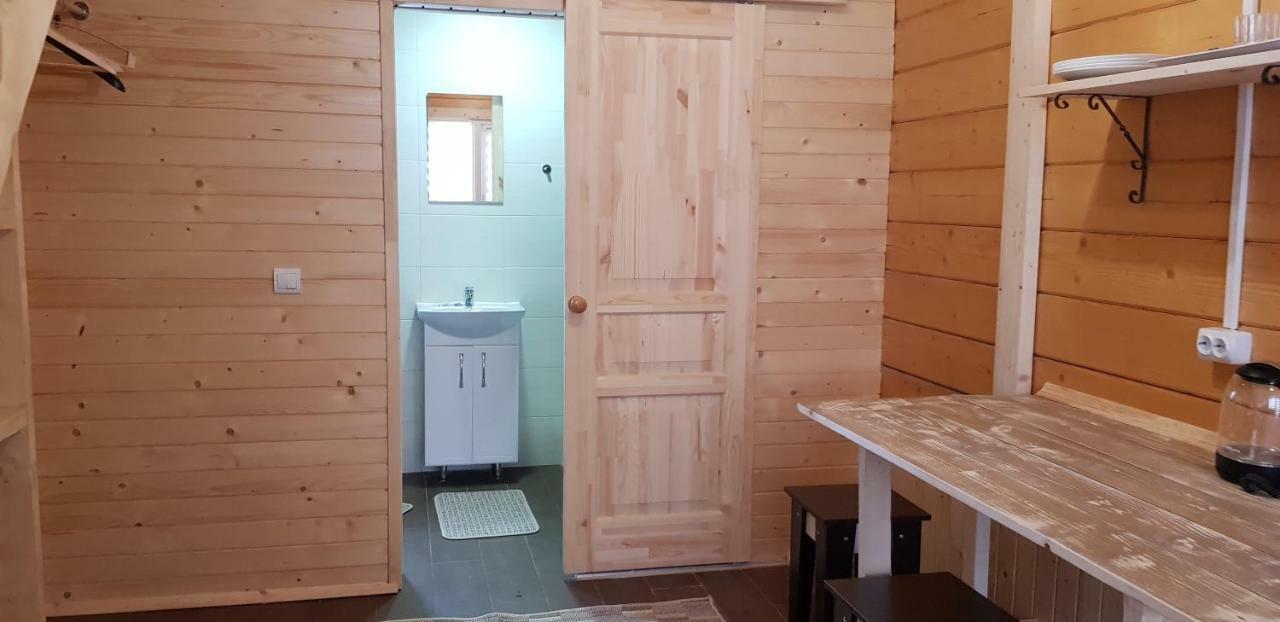 Гостьовий Дім Круасан Сімейний Μπούκοβελ Εξωτερικό φωτογραφία
